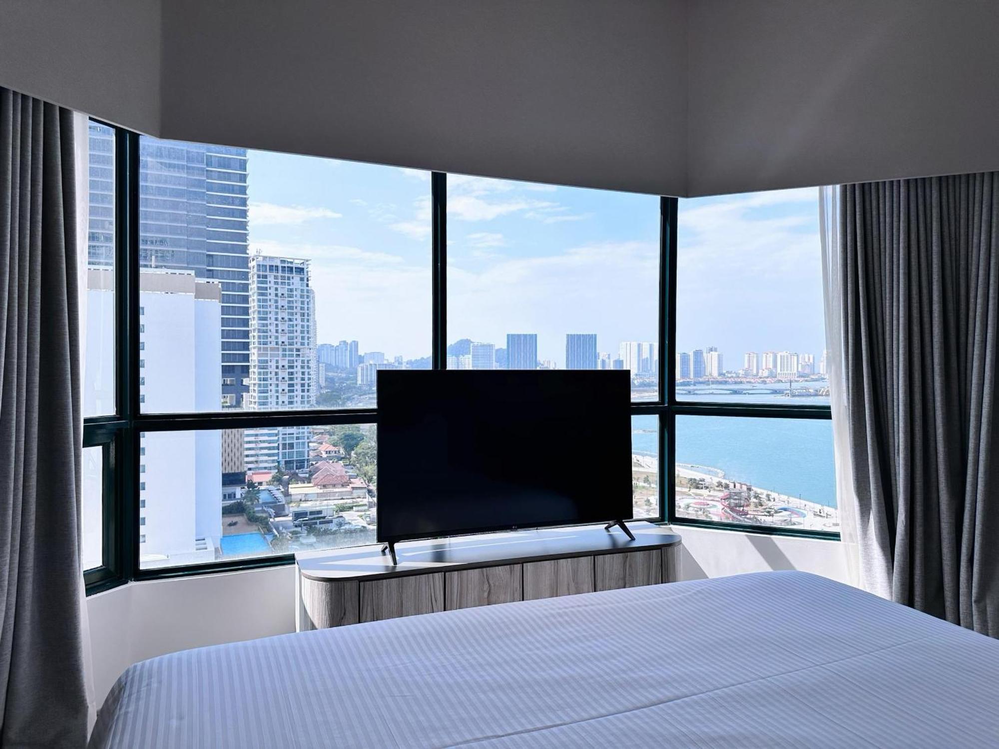 Ascott Gurney Penang Ξενοδοχείο Τζωρτζ Τάουν Εξωτερικό φωτογραφία A bedroom at the hotel