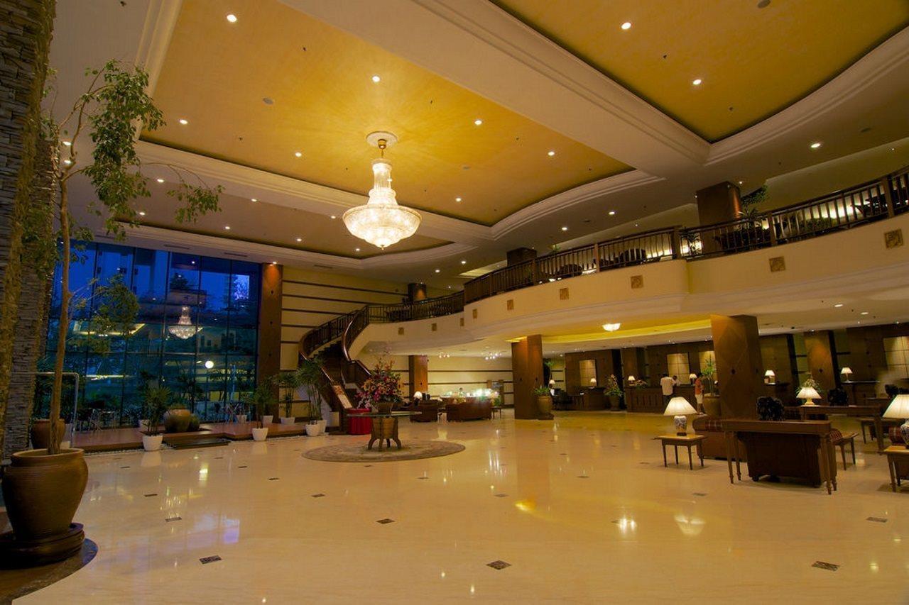 Ascott Gurney Penang Ξενοδοχείο Τζωρτζ Τάουν Εξωτερικό φωτογραφία The lobby of the hotel