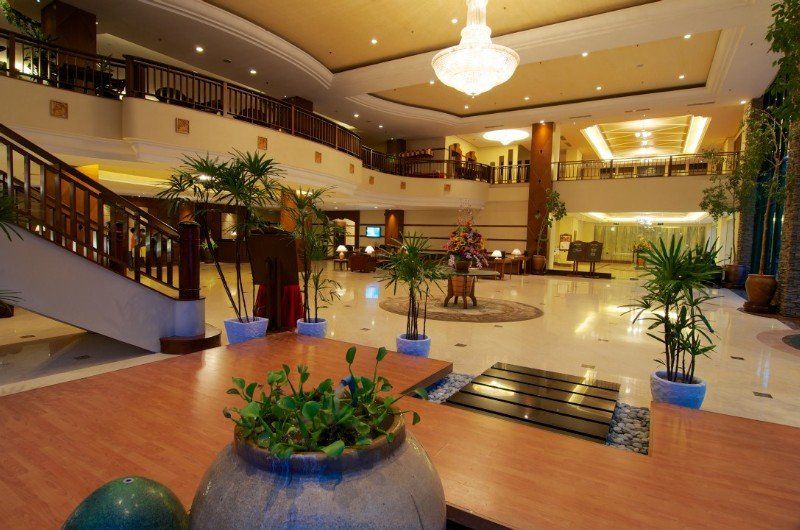 Ascott Gurney Penang Ξενοδοχείο Τζωρτζ Τάουν Εξωτερικό φωτογραφία The lobby of the hotel